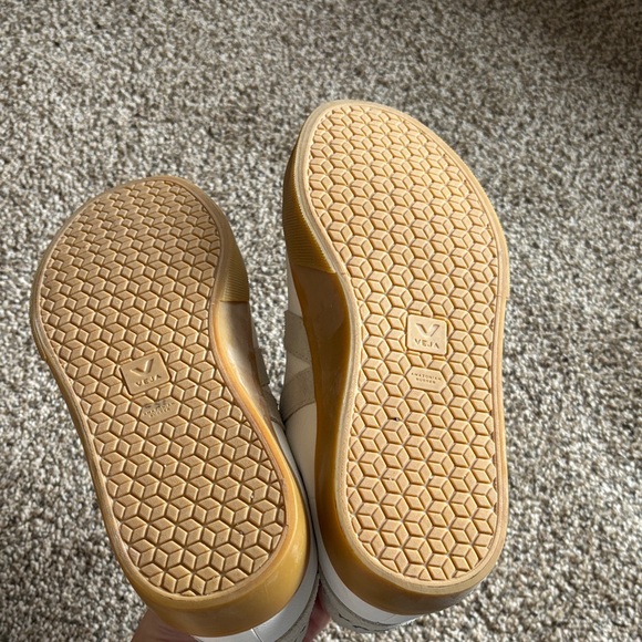 Veja White and Tan Sneakers - Picture 3 of 4